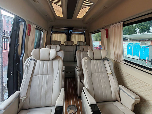 1744540858705134.jpg 奔馳凌特9座-1_05.jpg