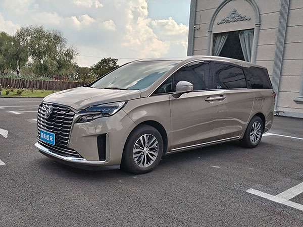 1745906308570835.jpg 別克GL8 艾薇亞_600_450.jpg